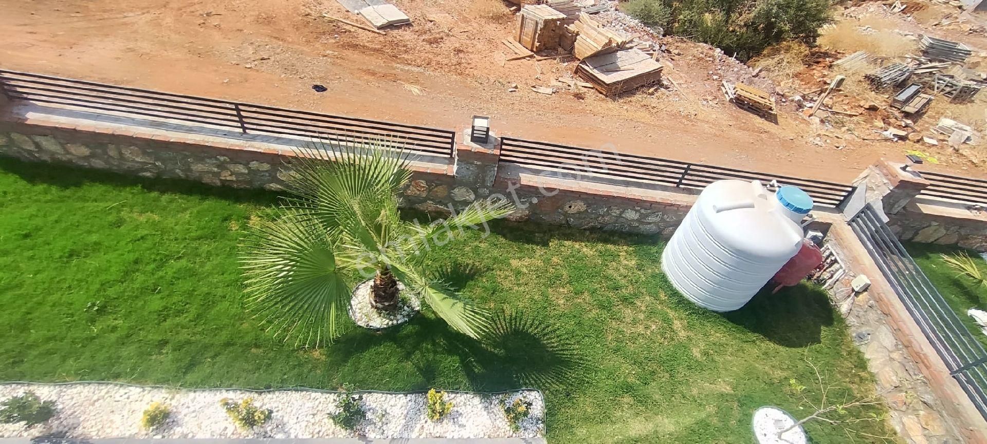 Didim Akbük'de Deniz Manzaralı Müstakil Havuzlu Eşyalı Villa - Görsel 3