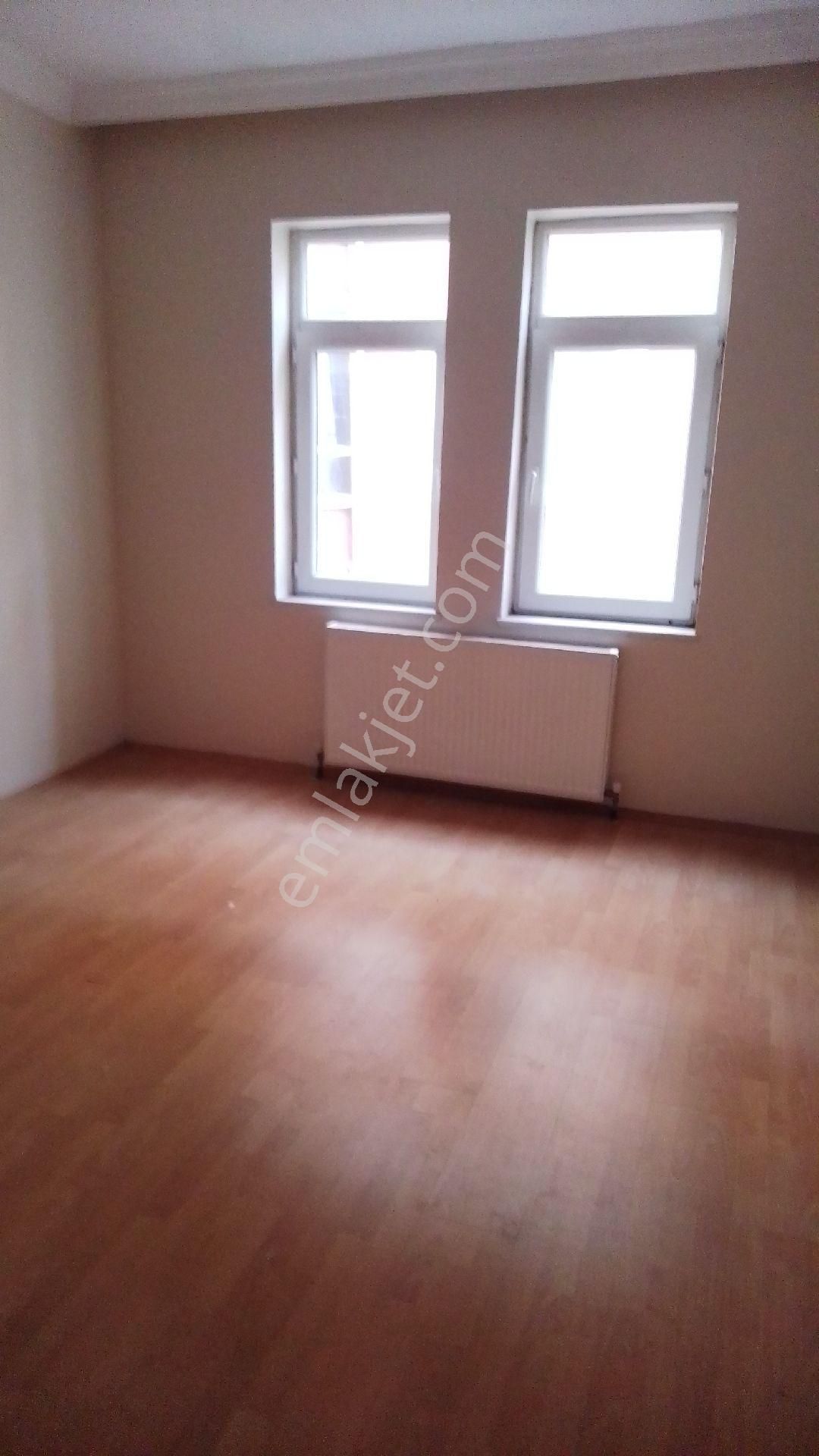 Çarşî Merkezinde 3+1 Satîlîk Daire - Görsel 13