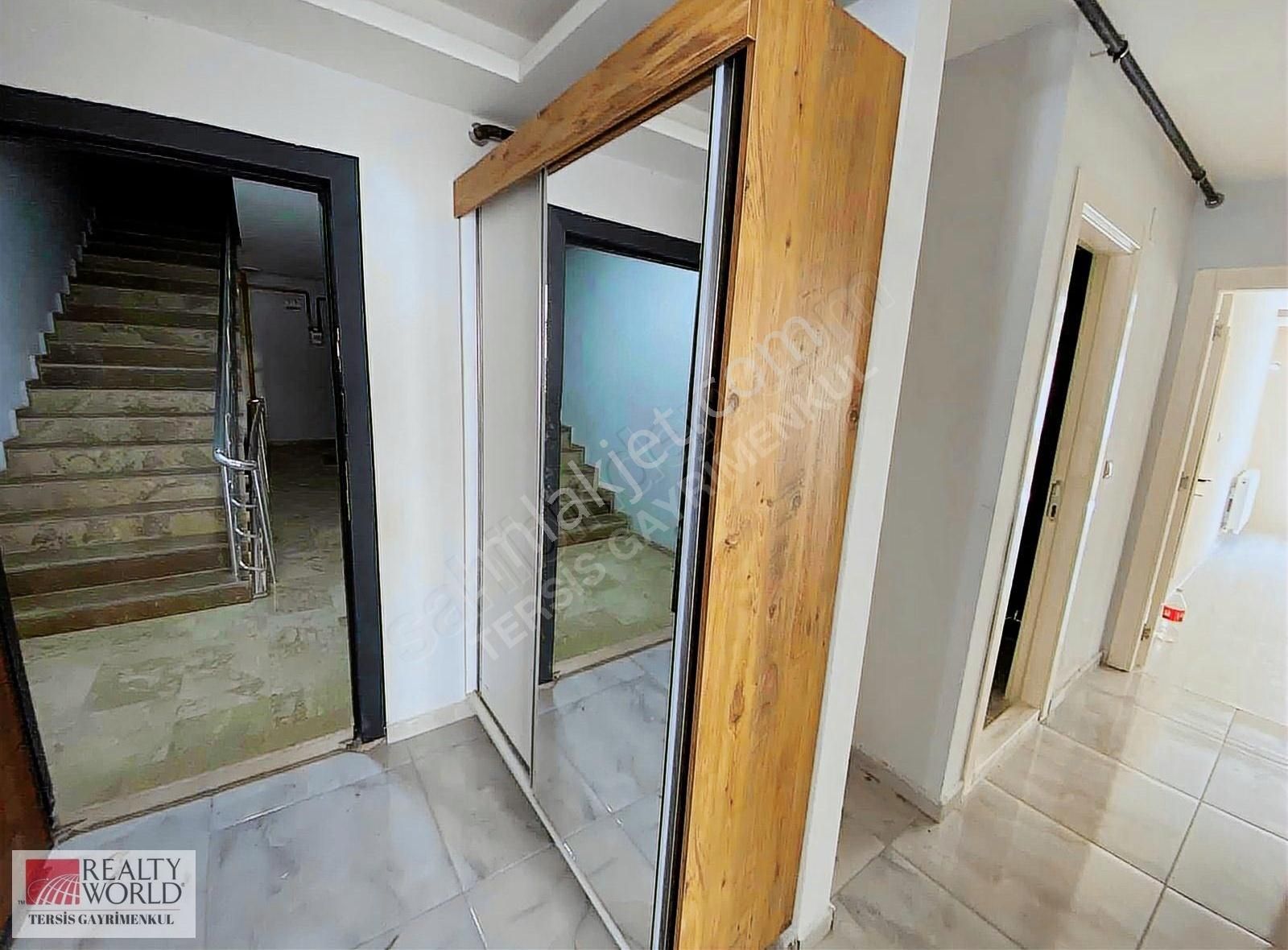 Rw Tersis'den Atatürk Mahallesinde Kiralık 3+1 Daire