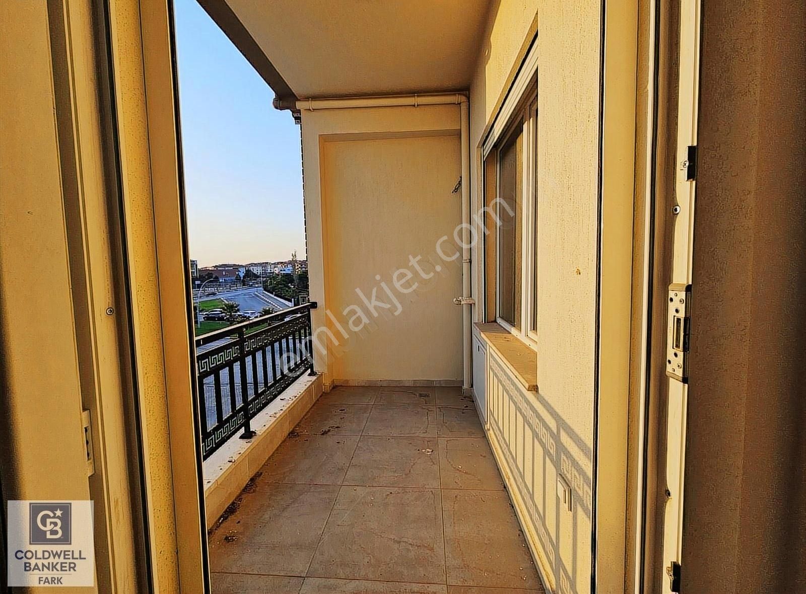 150 Evler'de Ön Cephe Sıfır Kiralık Ofis /muayenehane/daire - Görsel 24