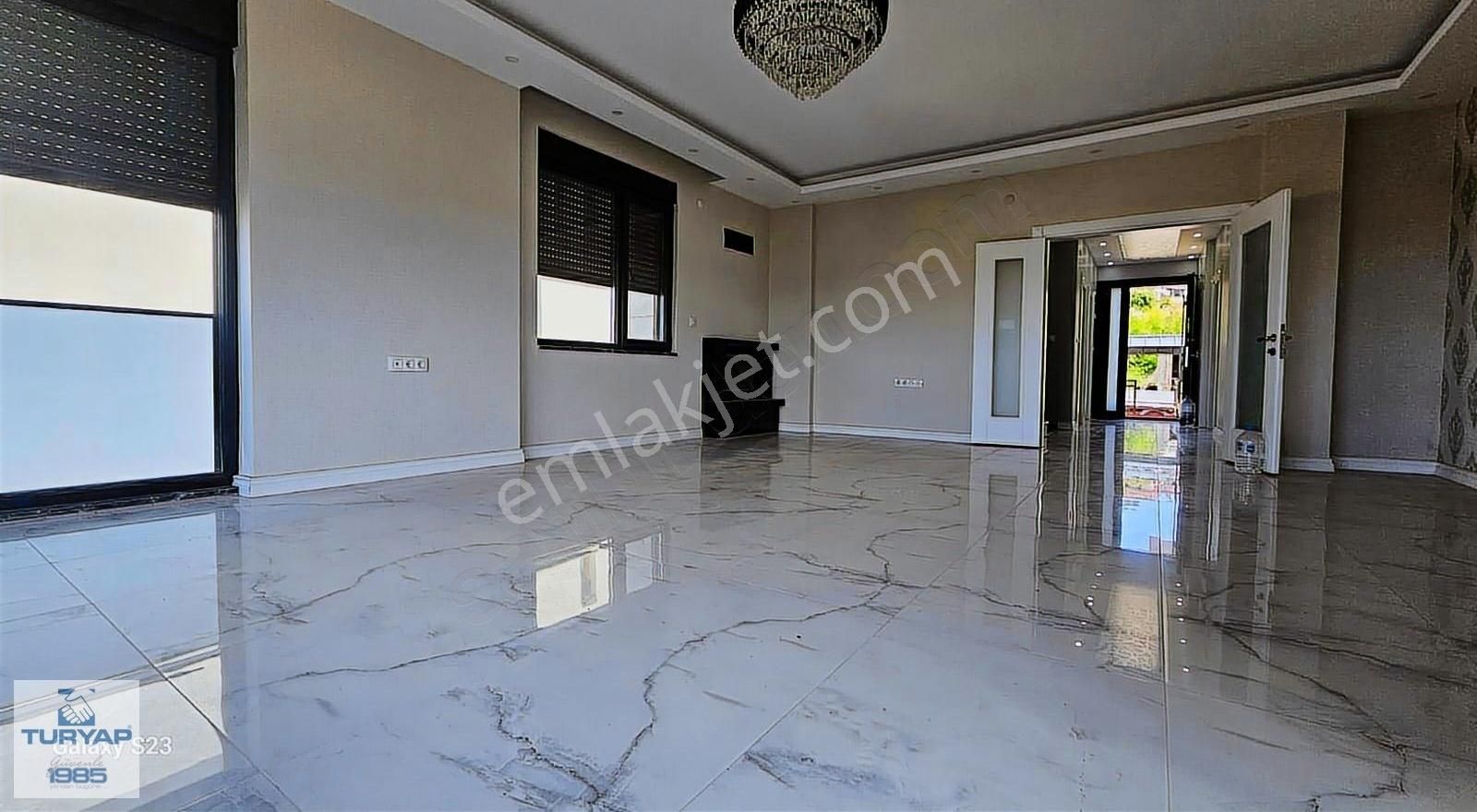 Yalova Özden Lüks Deniz Ve Doğa Manzaralı Havuzlu Saunalı Villa - Görsel 7