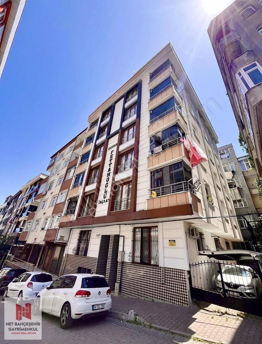 Bahçelievler Devlet Hastanesi Yakını 5+2 Dublex 9 Yıllık Bina