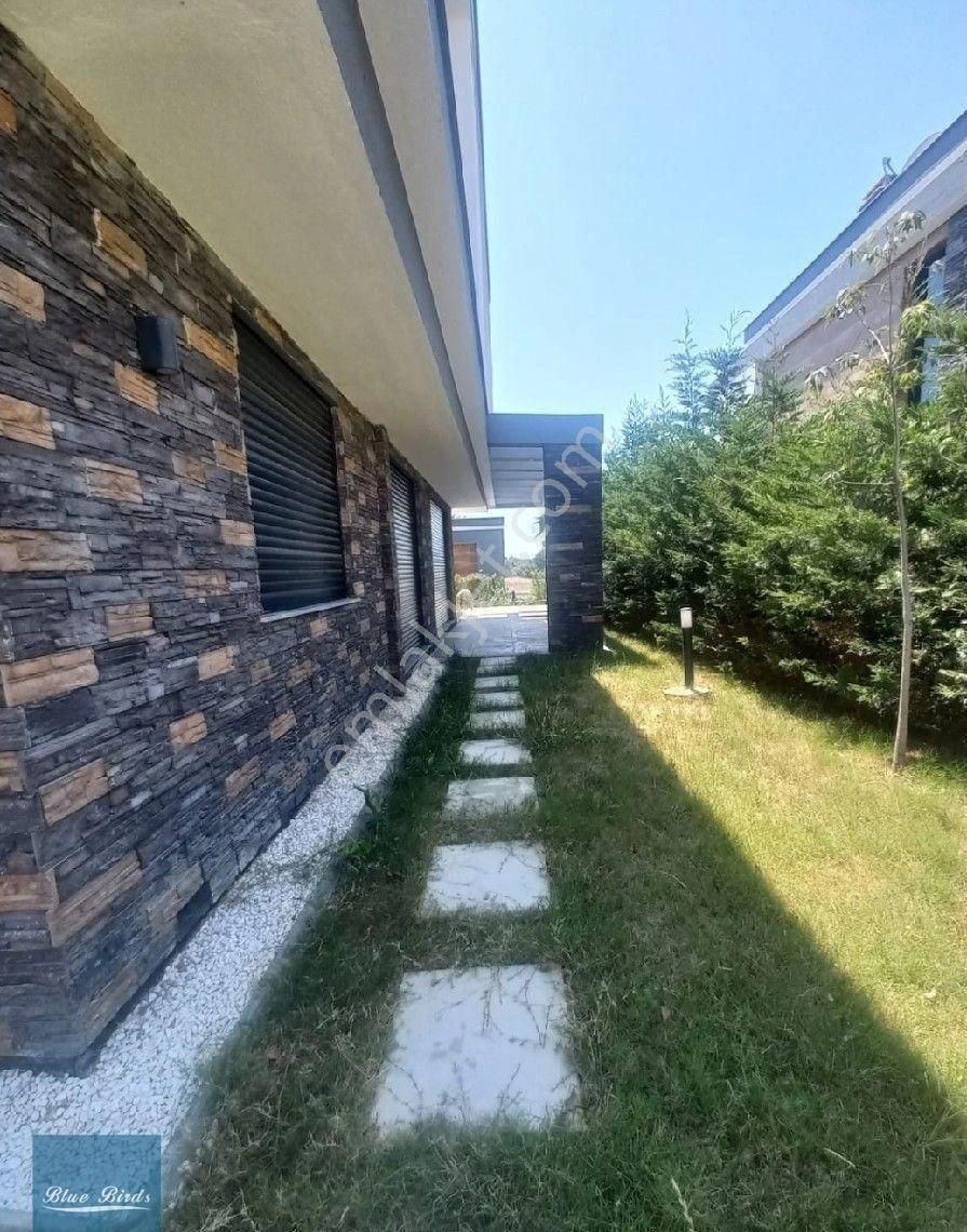 Kusadası 4+2 Müstakil Villa - Görsel 11