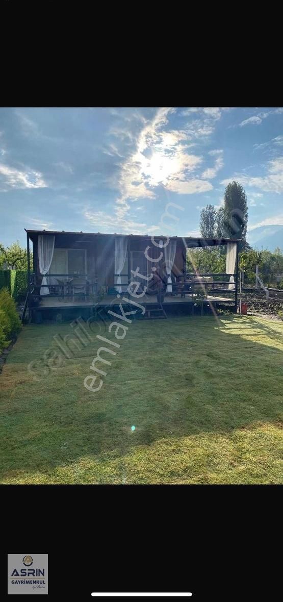 Kuşadası Kirazlı Köyünde Herşeyi Hazır Bahçe