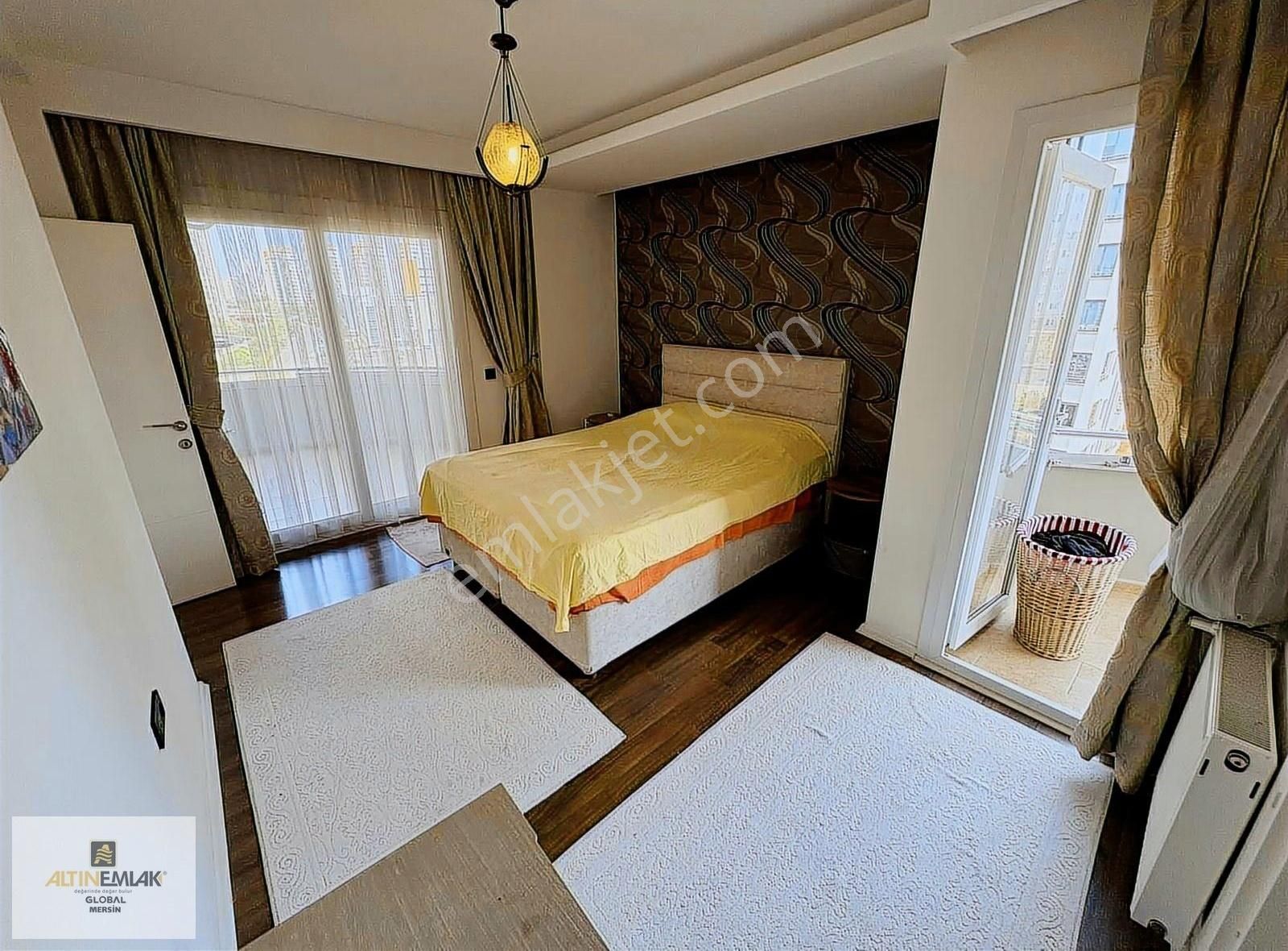 Altın Emlak'tn Park Vista Evlerinde Geniş Peyzajlı Lüks 3+1 - Görsel 3