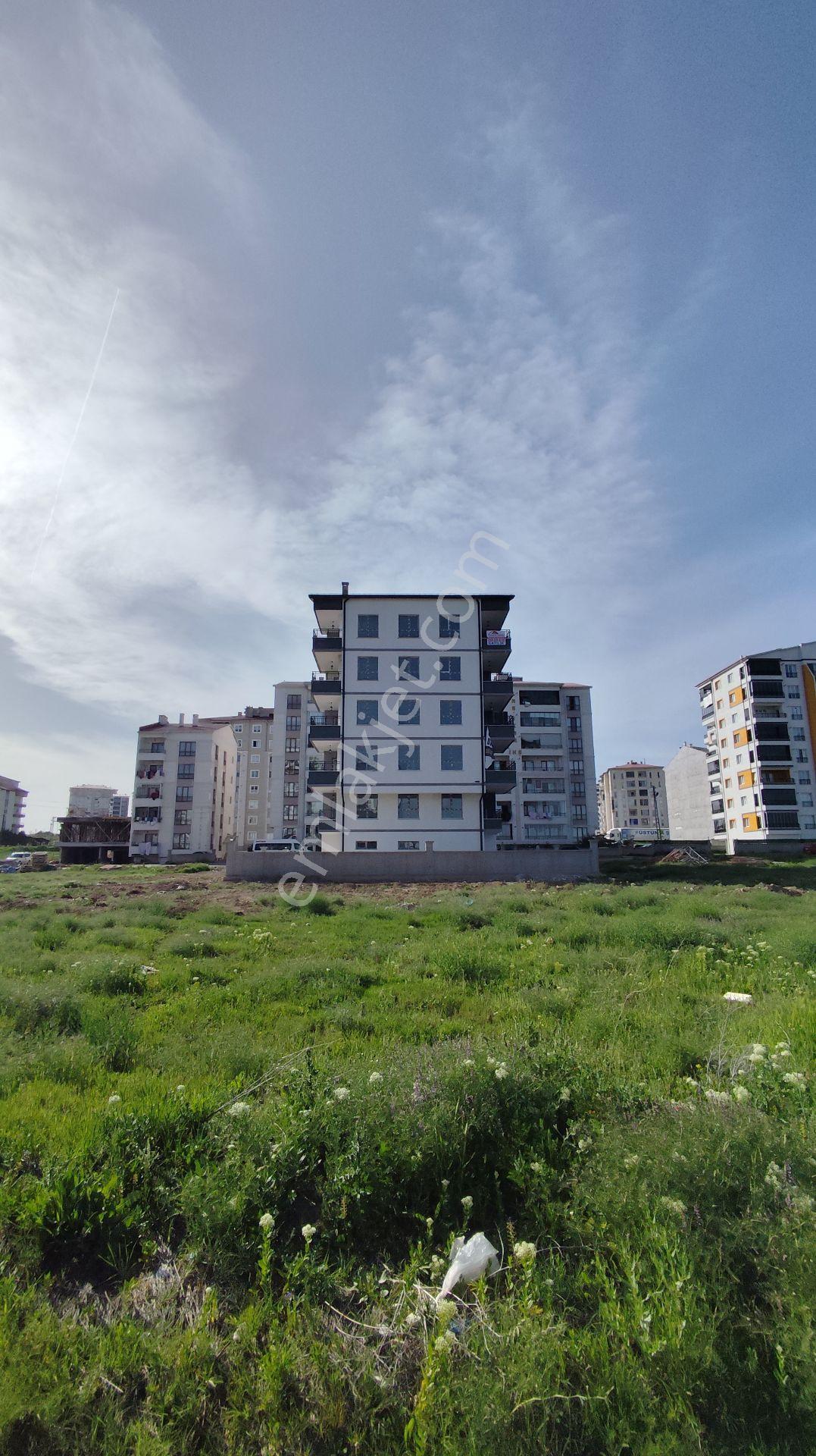 Sivas Merkez Kılavuz Mah. 3+1 Satılık Daireler - Görsel 32