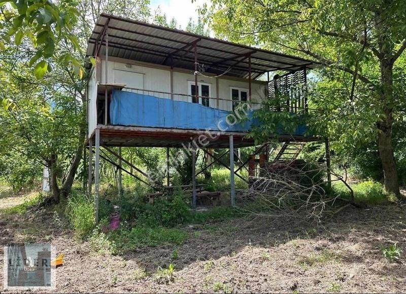 İnegöl Akıncılar'da Mobilyum Avm'ye 3 Km Uzaklıkta Bahçe