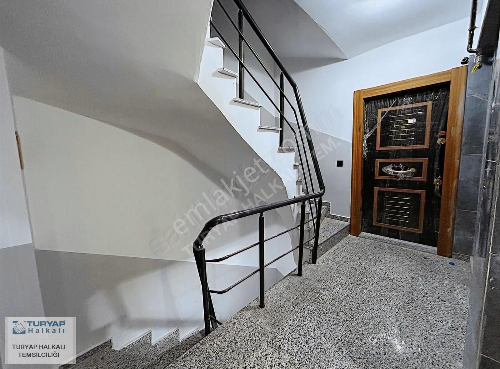 Esenyurt Orhan Gazi Mah. 3+1 130 M2 Yeni Binada Kiralık Daire
