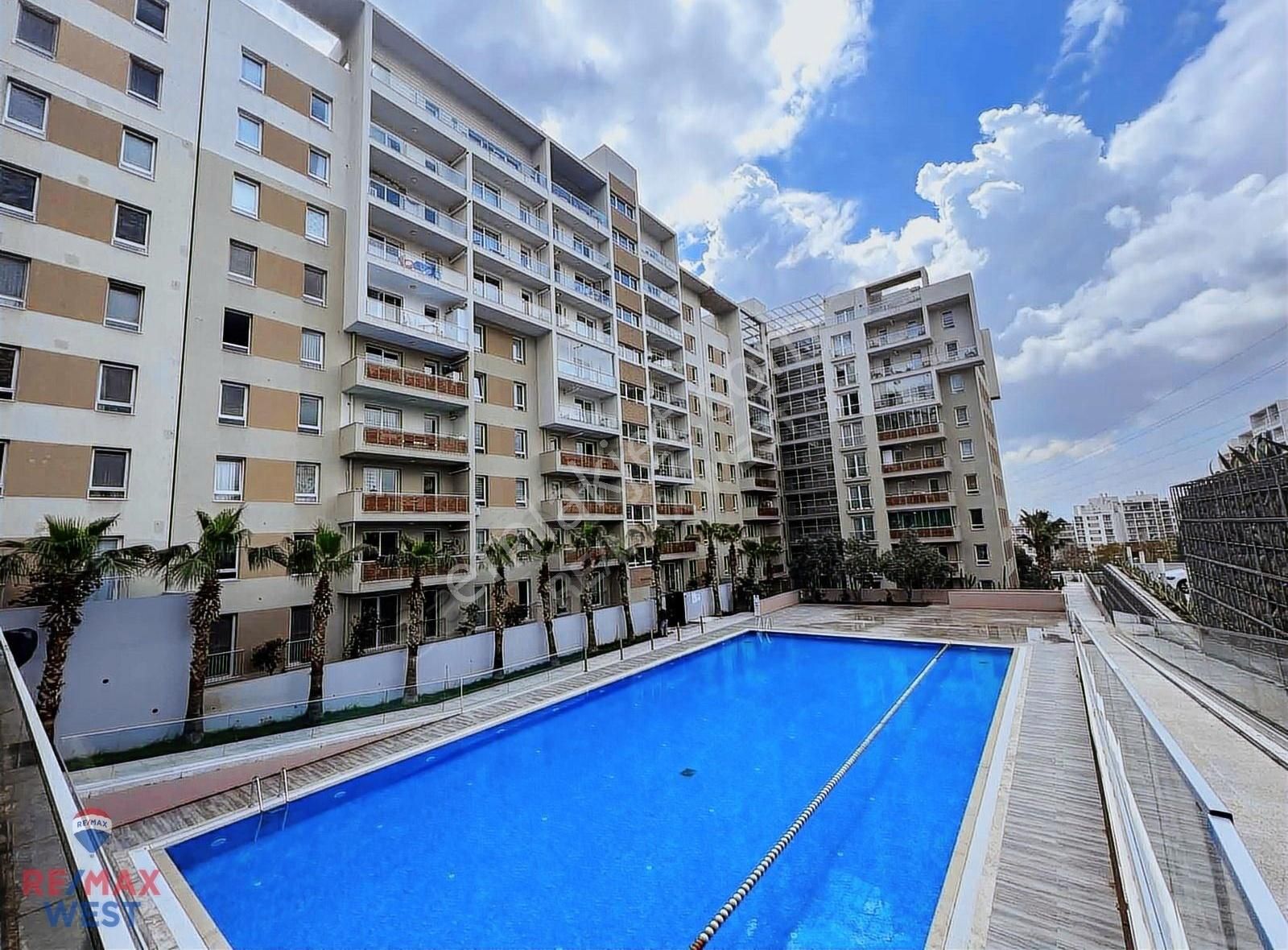 Soyak Siesta Energy Havuz Manzaralı Kiralık 3+1