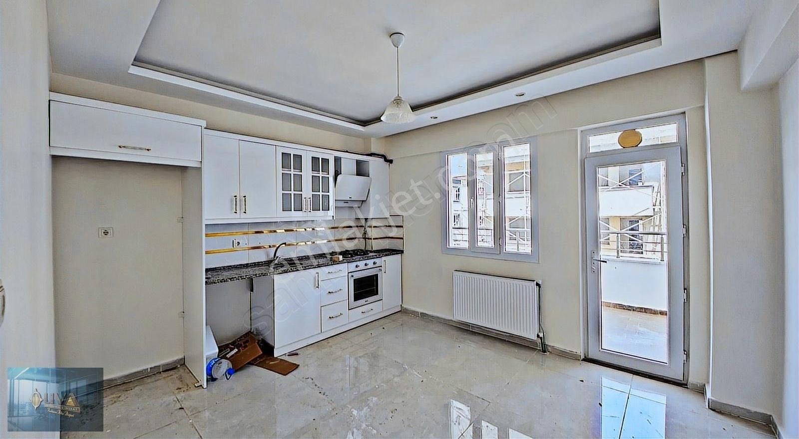 Liva Gayrimenkul'den Eski Hastane Karşısında Kiralık Daire