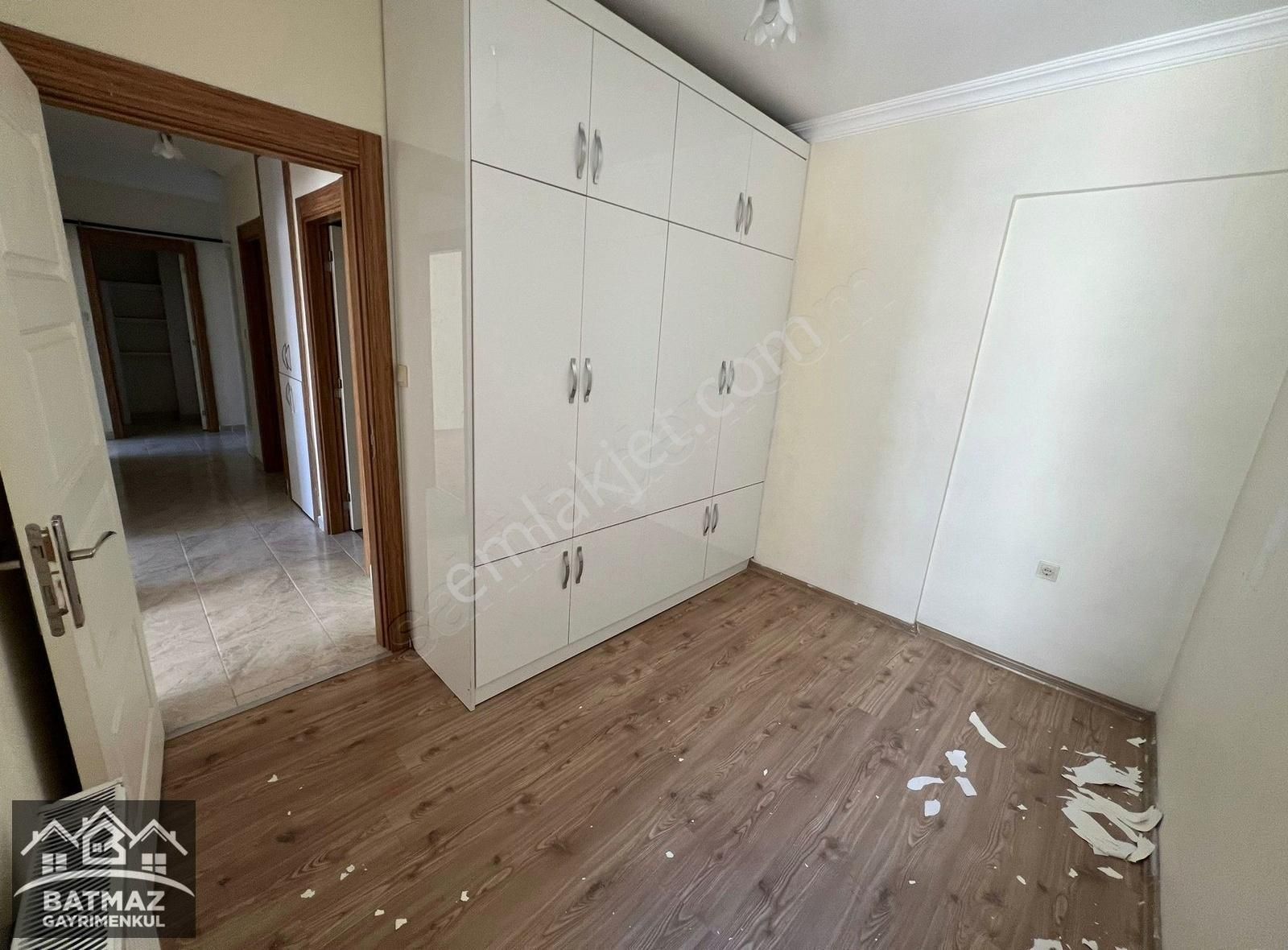 Batmaz'dan Beykent Merkezi Konumda 2+1 Satılık Uygun Daire - Görsel 6