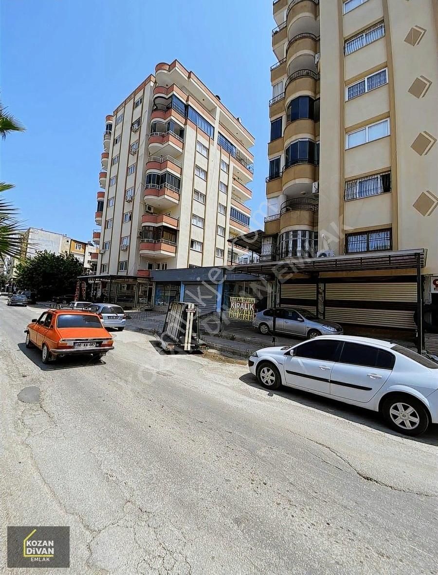 Kozan Divan Emlak'tan Belediye Petrolü Yanı 100 M2 İş Yeri