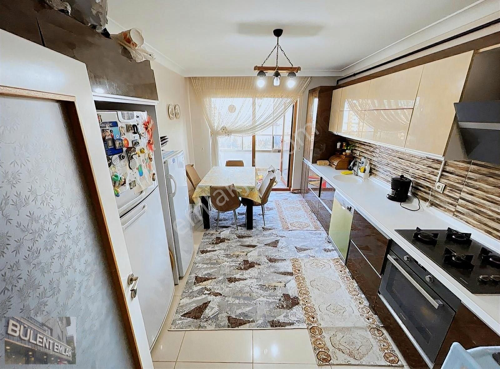 Site İçerisinde 4+1 Ebeveyn Banyolu Giyinme Odalı Manzaralı - Görsel 14