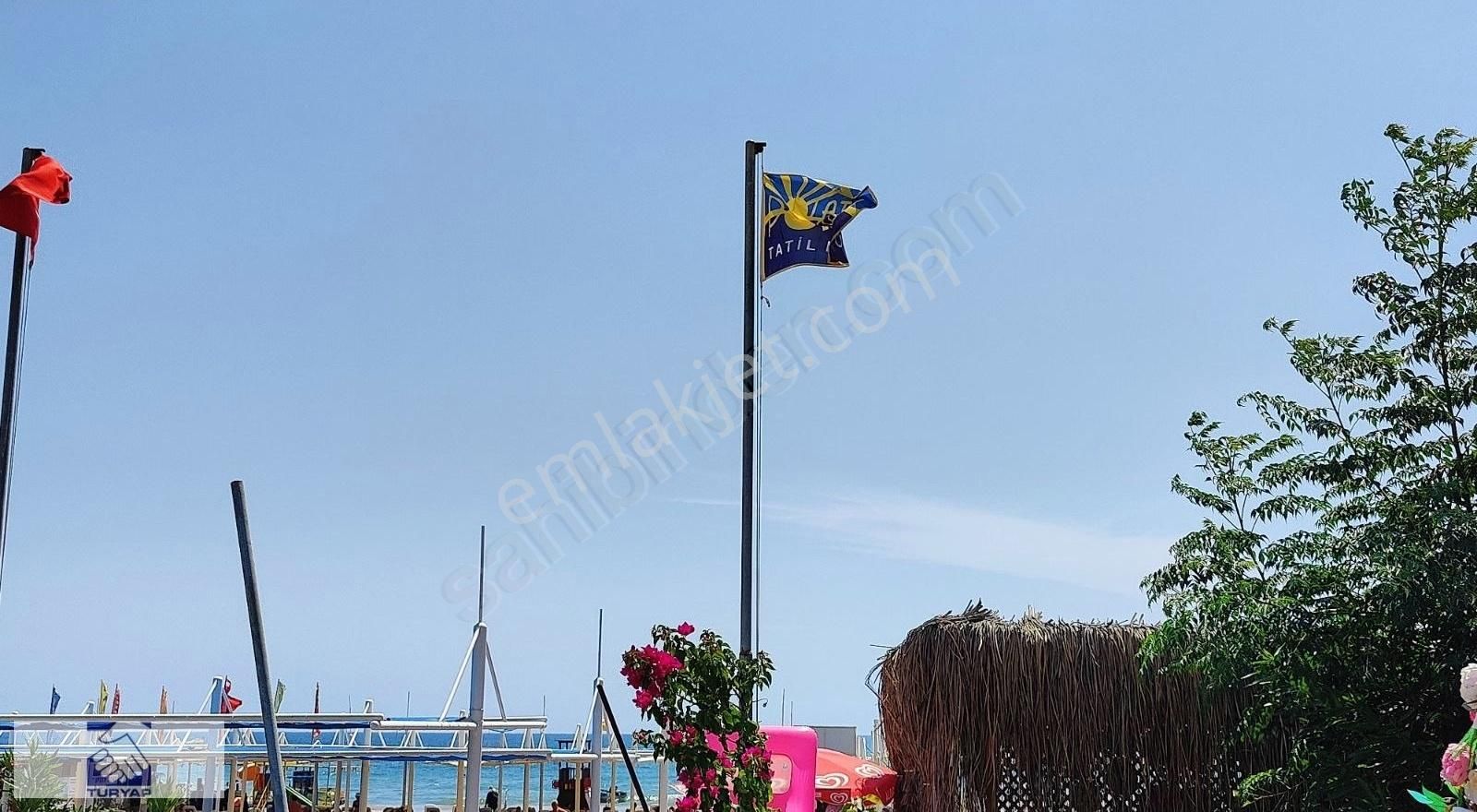 Denize Sıfır Kendi Plajı Olan Harika Bir Kompleks Satılık Villa - Görsel 15