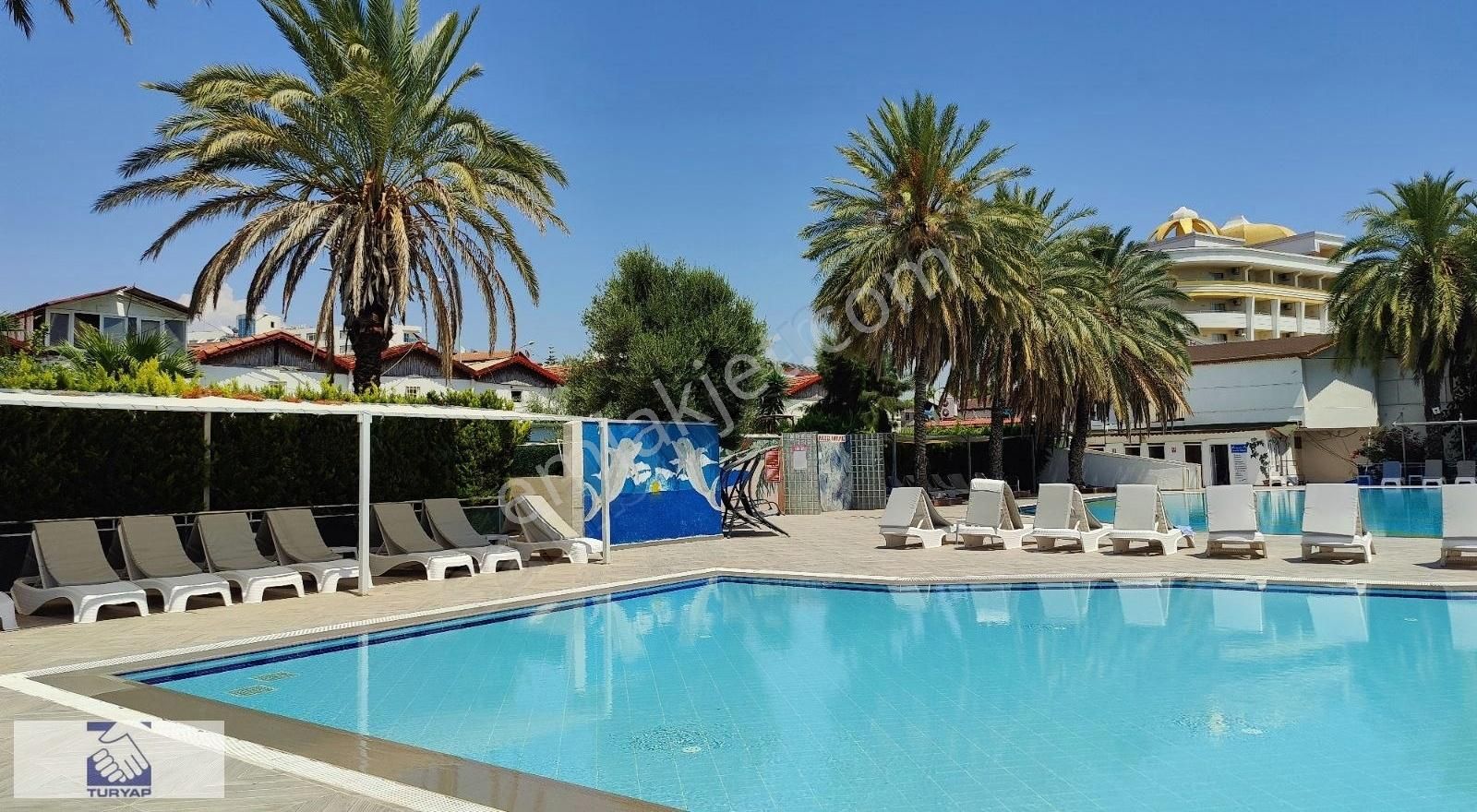 Denize Sıfır Kendi Plajı Olan Harika Bir Kompleks Satılık Villa - Görsel 21