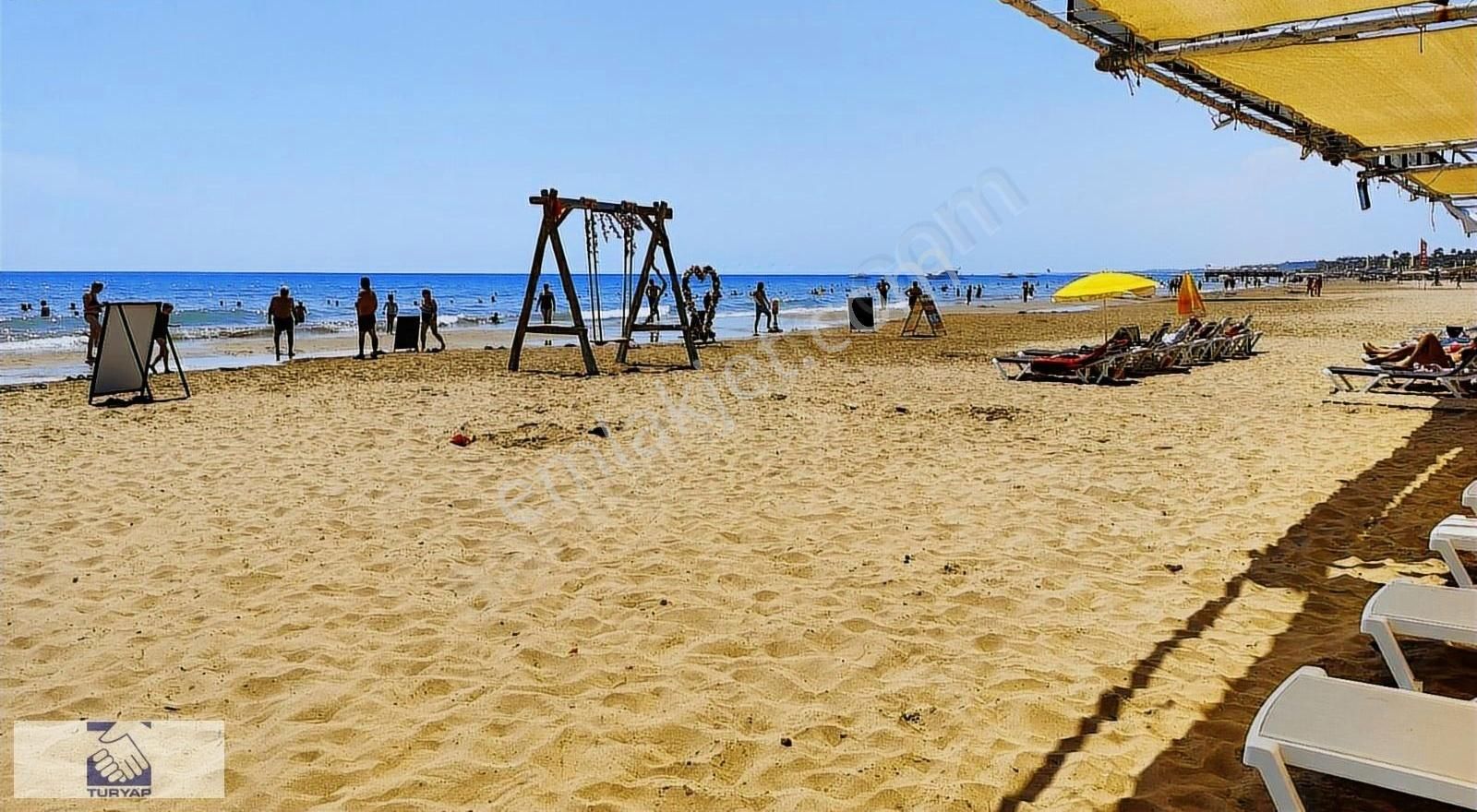 Denize Sıfır Kendi Plajı Olan Harika Bir Kompleks Satılık Villa - Görsel 9