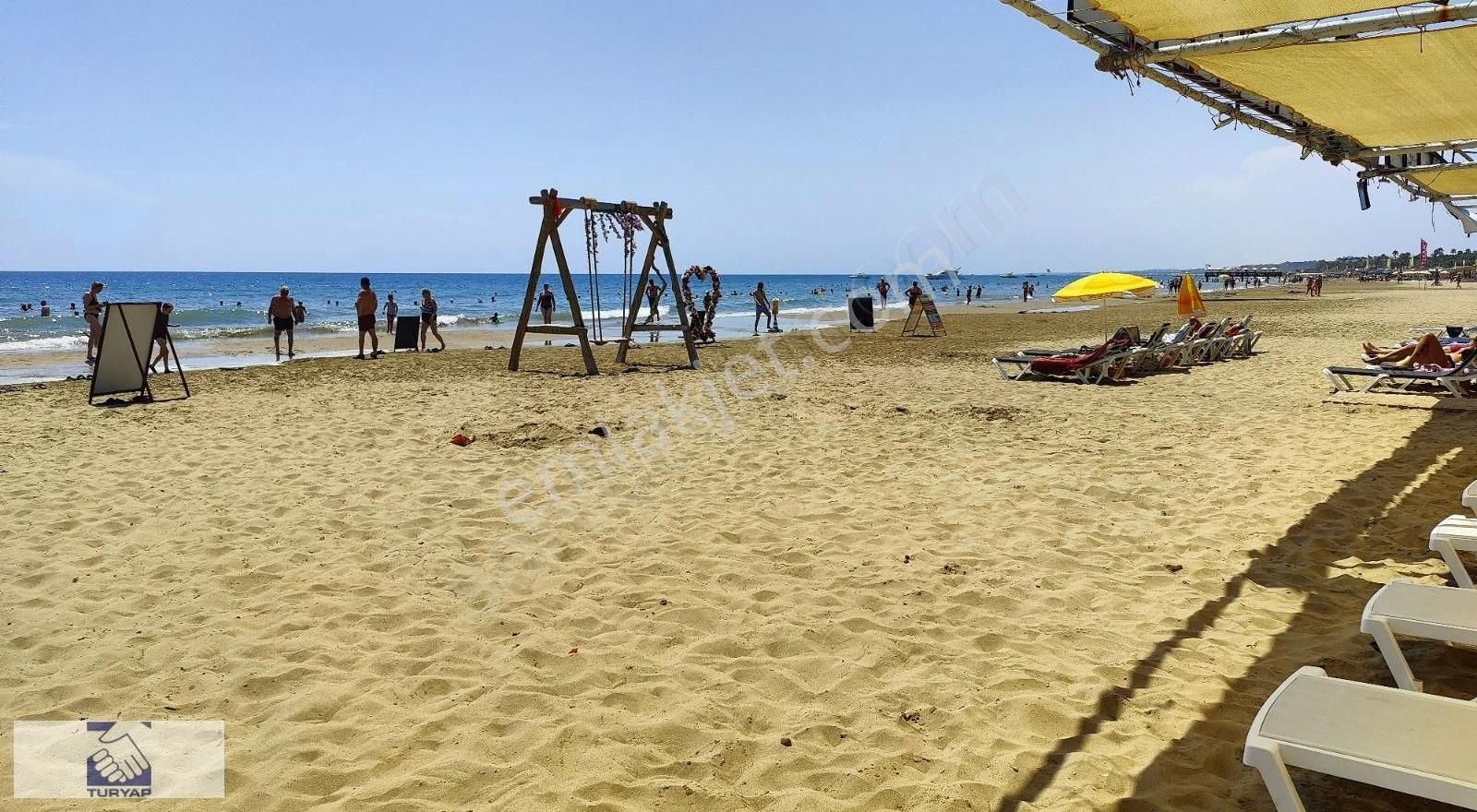 Denize Sıfır Kendi Plajı Olan Harika Bir Kompleks Satılık Villa - Görsel 10