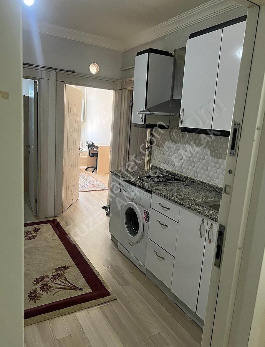 İsmetpaşa Mah. Eşyalı Kiralık 1+1 Daire