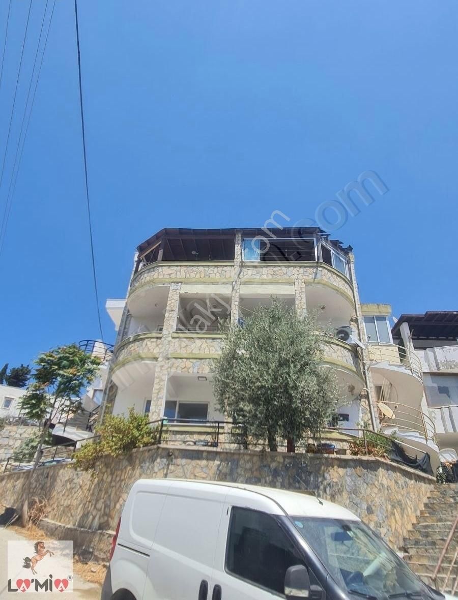 Bodrum İslamhaneler'de Satılık Deniz Manzaralı 2+1 Daire