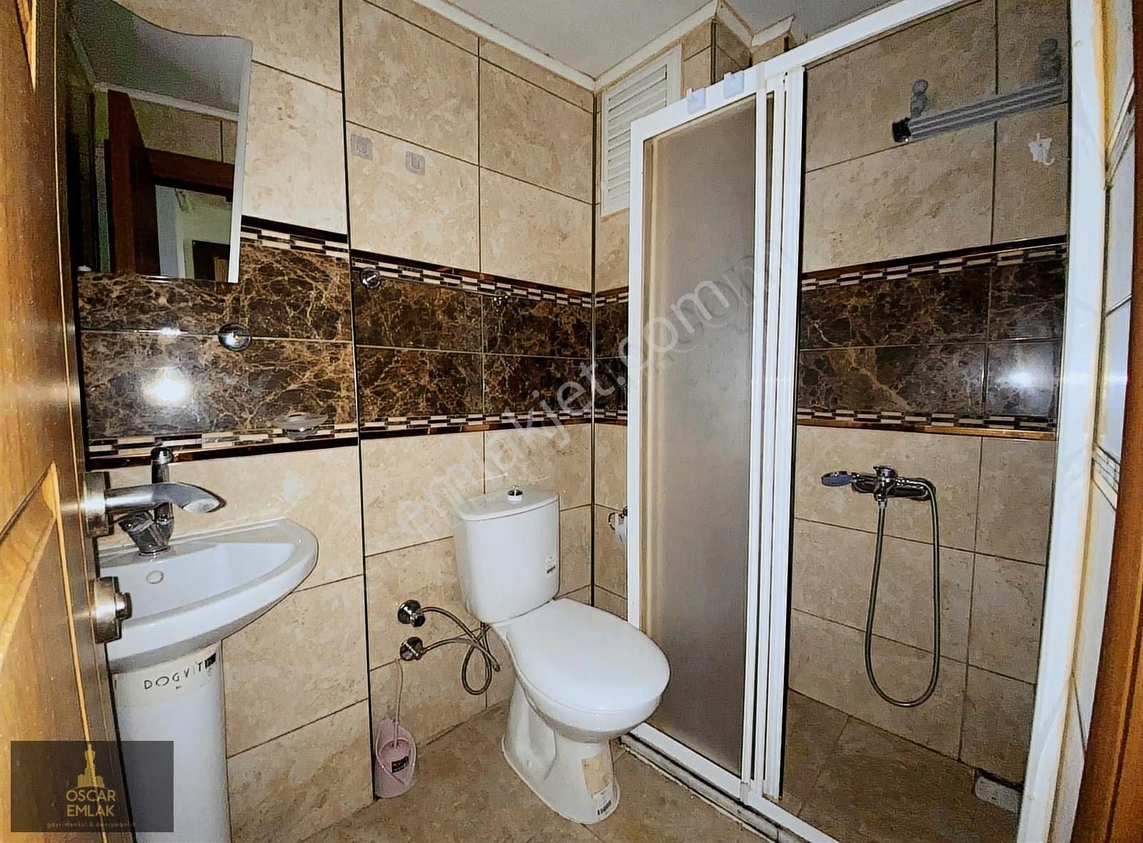 Oscar'dan Seylap Cad. Yakını Eşyalı 1+1 Daire