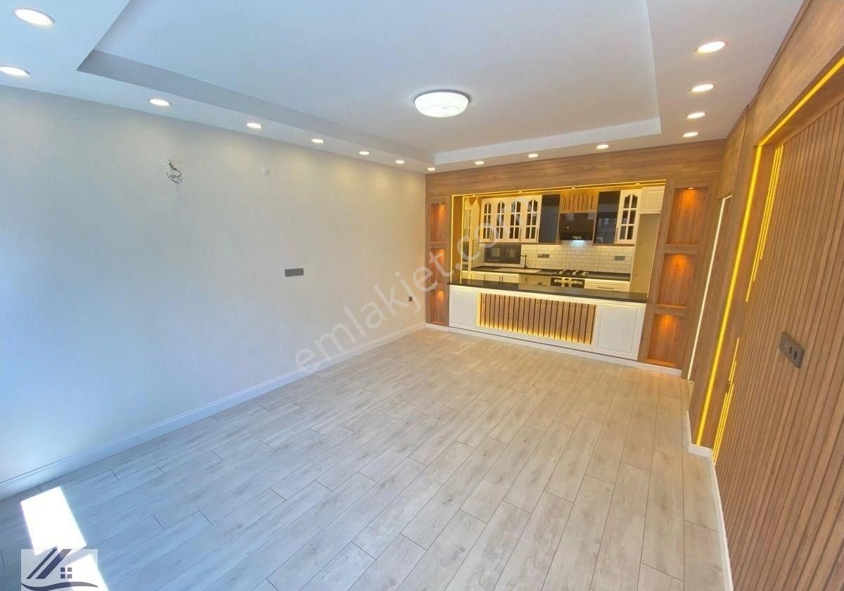 İnönü Cd. Paralelinde 3+1 165m2 Ultra Lüks Yapılı Satılık Daire - Görsel 2