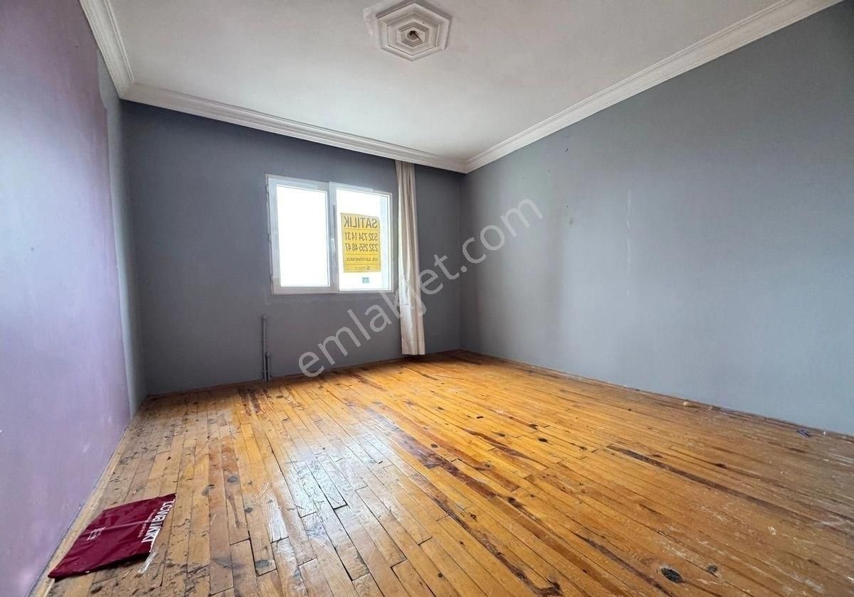 Eys'den 3+1 Arakat Site İçi Çift Asansörlü Otoparklı Çift Cephe Buca Yenigünde Satılık Daire - Görsel 5