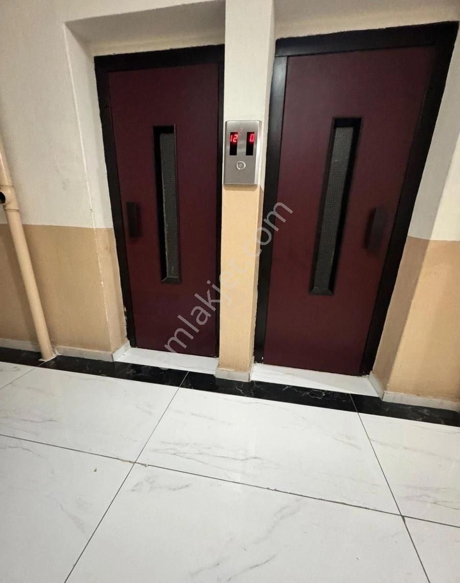 Eys'den 3+1 Arakat Site İçi Çift Asansörlü Otoparklı Çift Cephe Buca Yenigünde Satılık Daire - Görsel 12