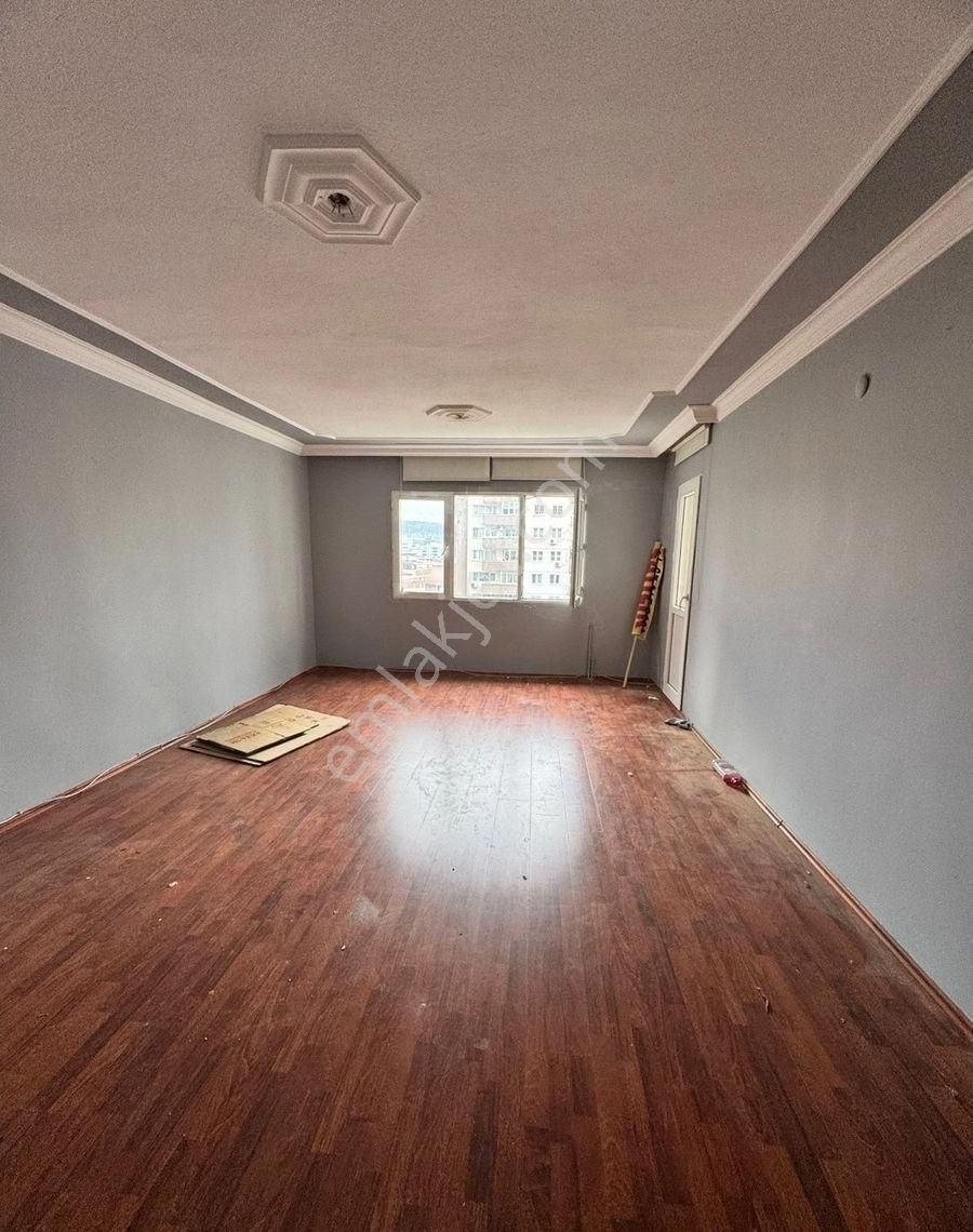 Eys'den 3+1 Arakat Site İçi Çift Asansörlü Otoparklı Çift Cephe Buca Yenigünde Satılık Daire - Görsel 27