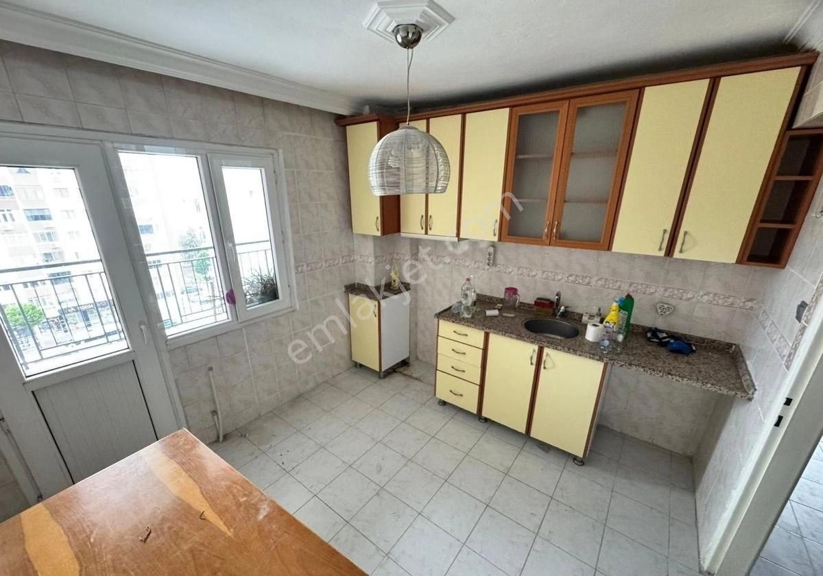 Eys'den 3+1 Arakat Site İçi Çift Asansörlü Otoparklı Çift Cephe Buca Yenigünde Satılık Daire - Görsel 10