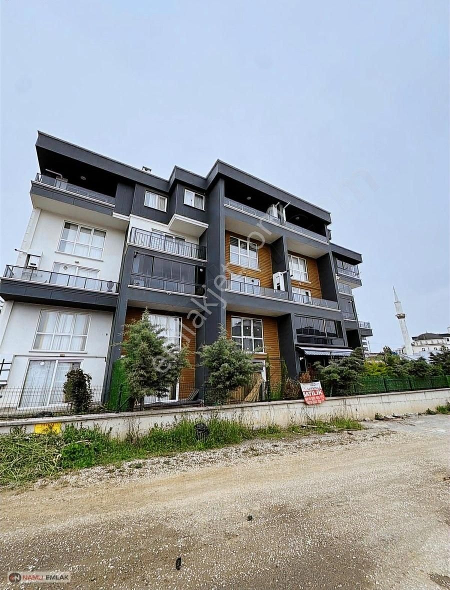 Atakum Toplu Konut Bulvarında Site İçerisinde Eşyalı Loft Daire