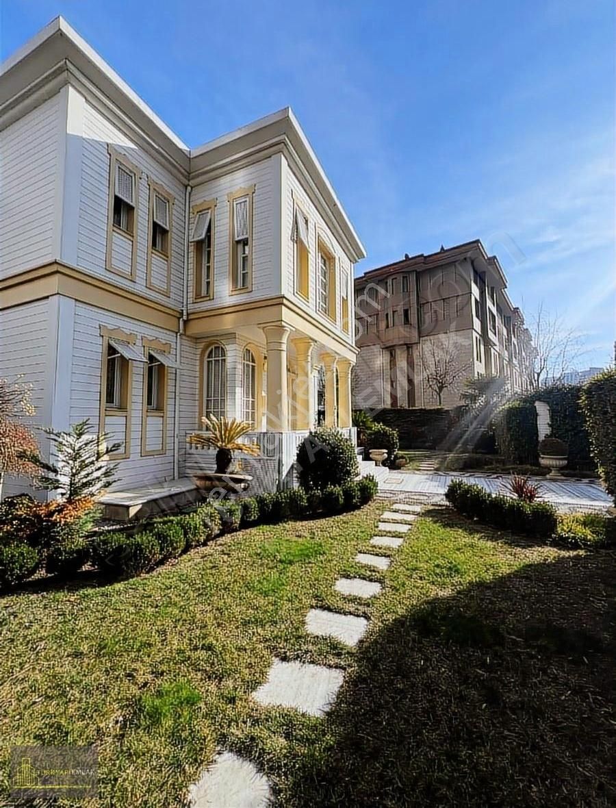 Acil Bosphorus City'de Suya Sıfır Müstakil Satılık Yalı - Görsel 8