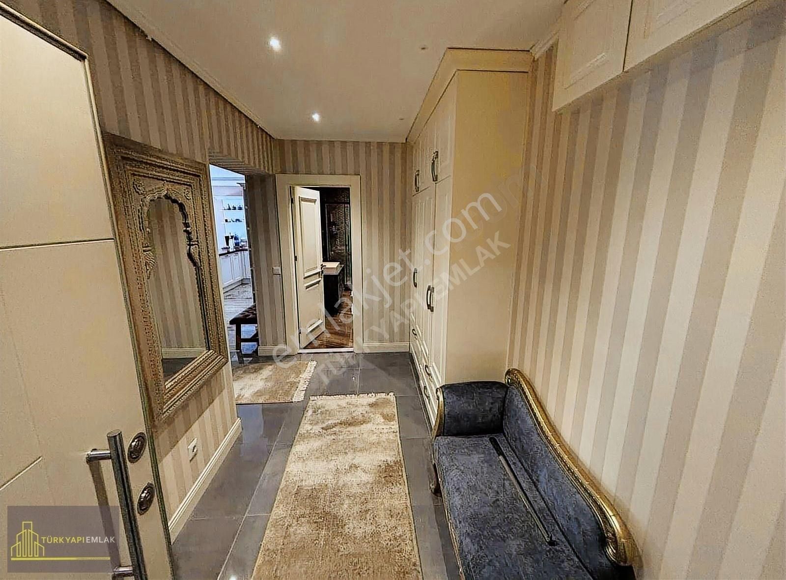 Bosphorus City 2+1 Bahçe Katı | Havuzlu | Özel Dekorasyonlu | - Görsel 11