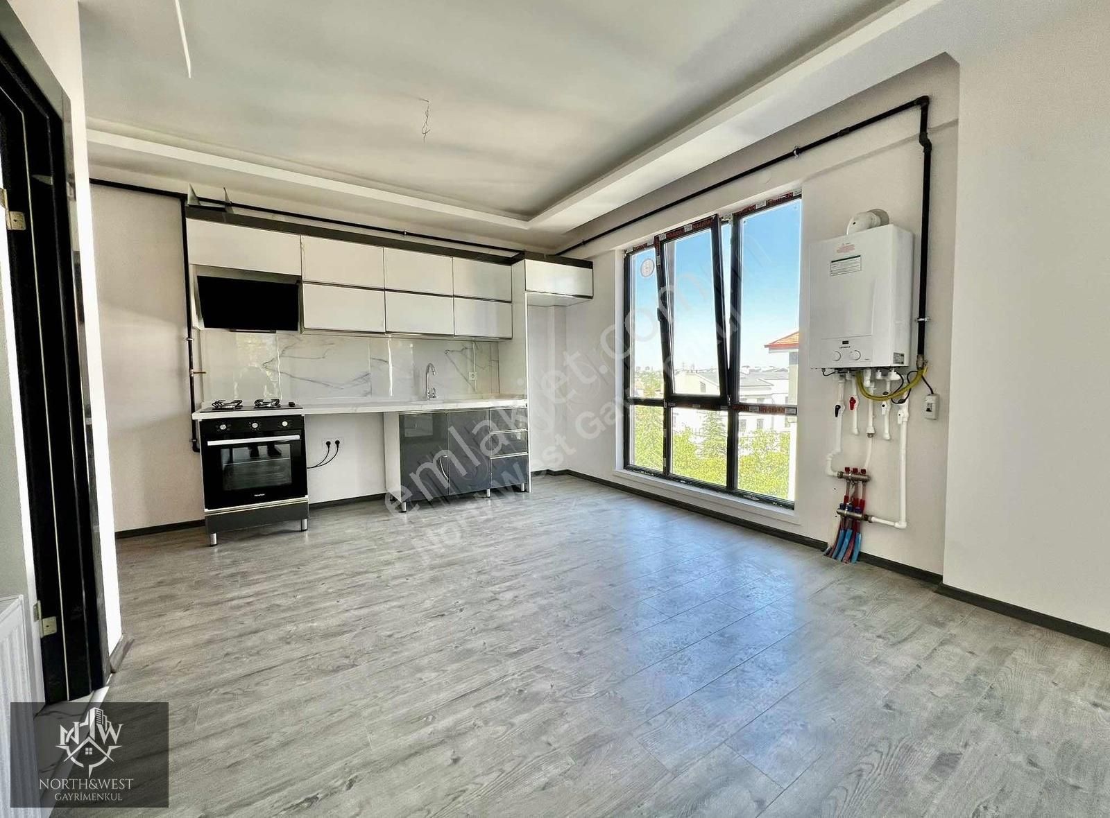 Northwest Gayrimenkulden İncekte Katta Ultra Lüx Kiralık 1+1