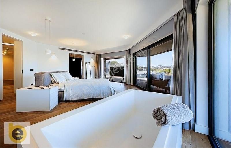 Yalıkavak'ta Denize Sıfır,özel İskeleli Ve Havuzlu, Modern Villa - Görsel 3