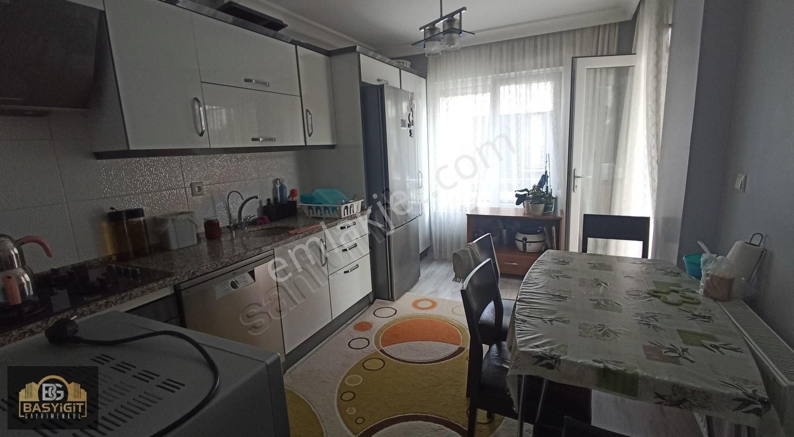Hürriyet Mh. Cuma Pazarı Yakını 3+1 Özel Otoparklı Satılık Daire - Görsel 12