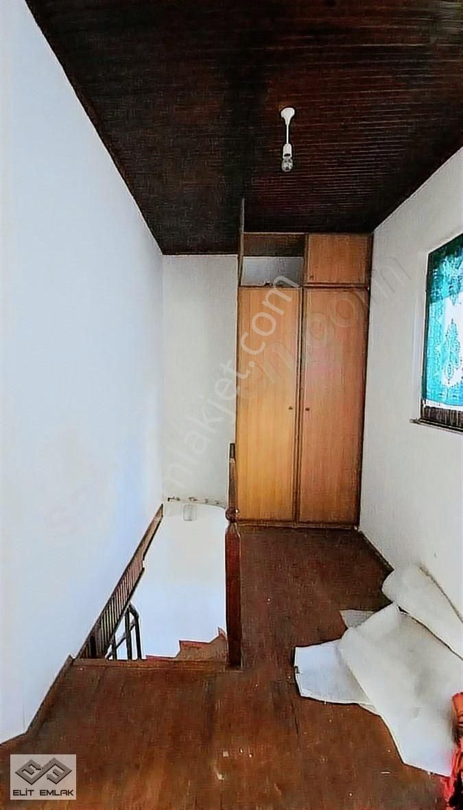 Altınoluk Köyü Satılık Tarihi Müstakil Taş Ev - Görsel 7