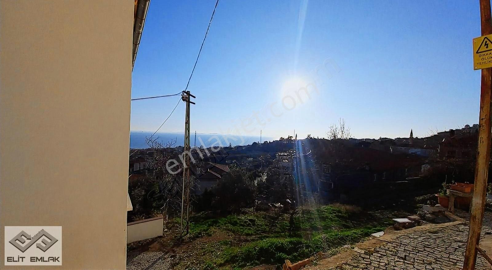 Altınoluk Köyü Satılık Tarihi Müstakil Taş Ev - Görsel 6