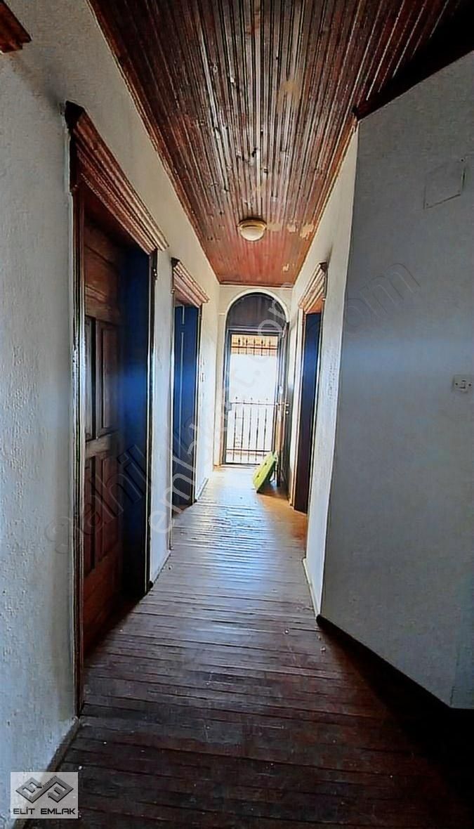 Altınoluk Köyü Satılık Tarihi Müstakil Taş Ev - Görsel 22