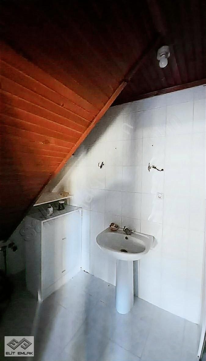 Altınoluk Köyü Satılık Tarihi Müstakil Taş Ev - Görsel 31