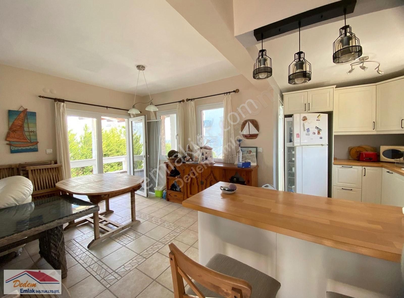 Fırsat ! Küçükbük Koyunda Site İçerisinde 5+1 Müstakil Villa - Görsel 22