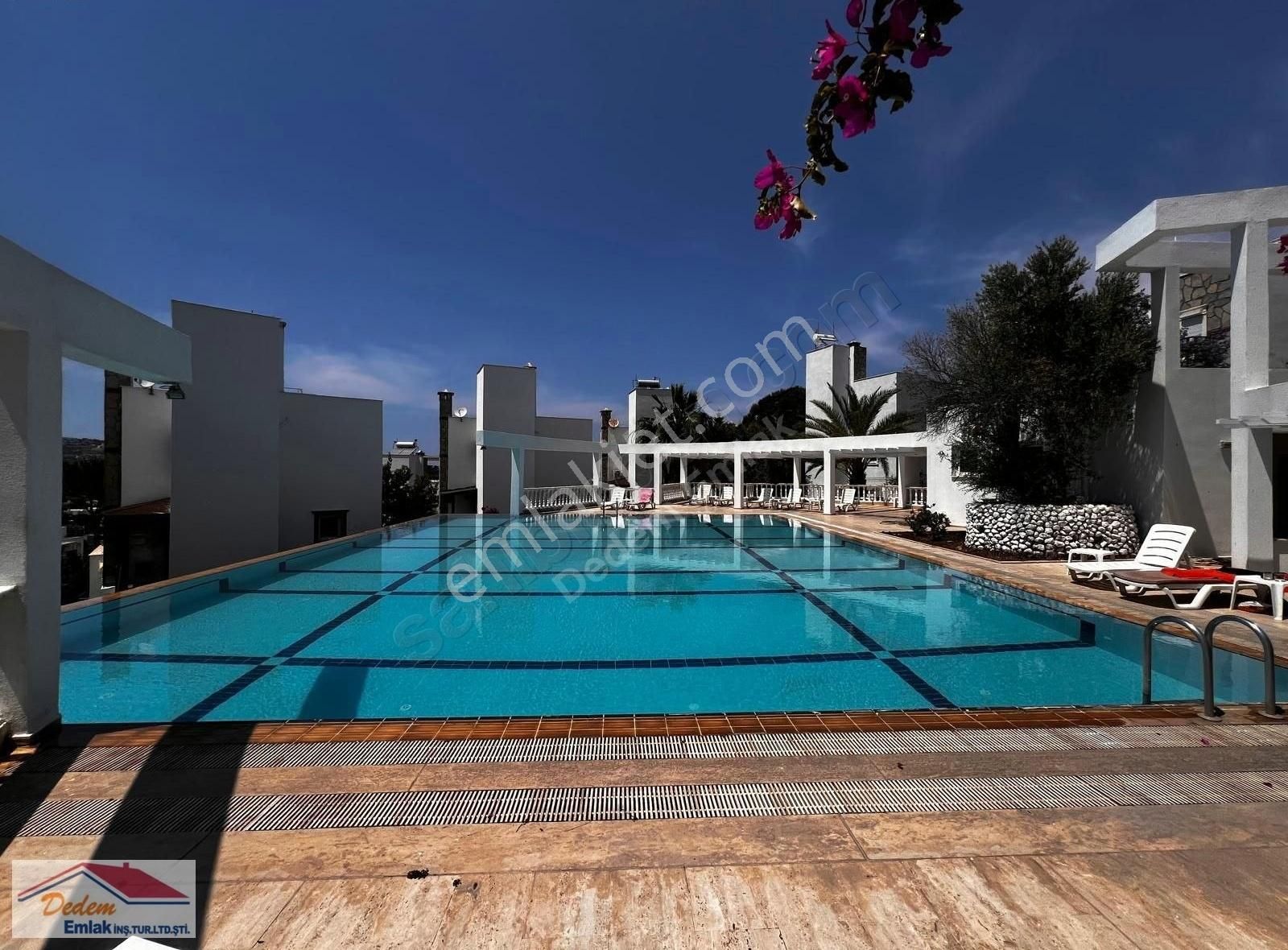 Fırsat ! Küçükbük Koyunda Site İçerisinde 5+1 Müstakil Villa - Görsel 7