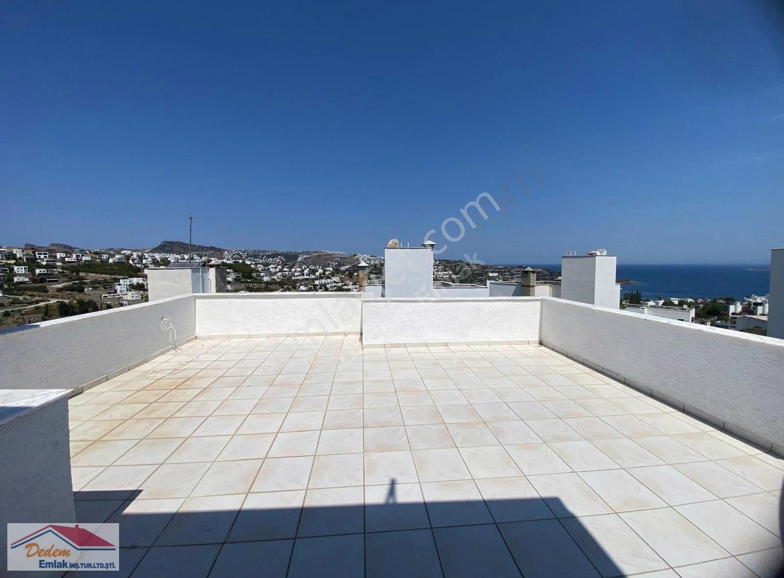 Fırsat ! Küçükbük Koyunda Site İçerisinde 5+1 Müstakil Villa - Görsel 11