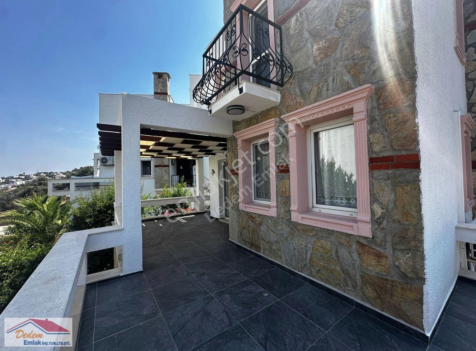 Fırsat ! Küçükbük Koyunda Site İçerisinde 5+1 Müstakil Villa - Görsel 15