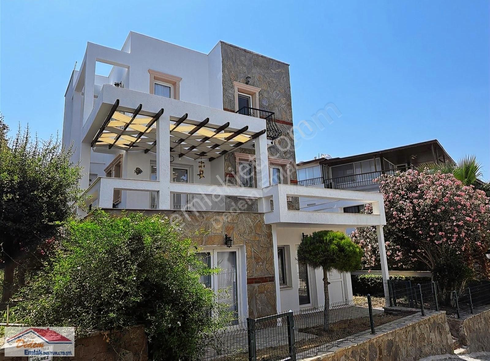 Fırsat ! Küçükbük Koyunda Site İçerisinde 5+1 Müstakil Villa - Görsel 18