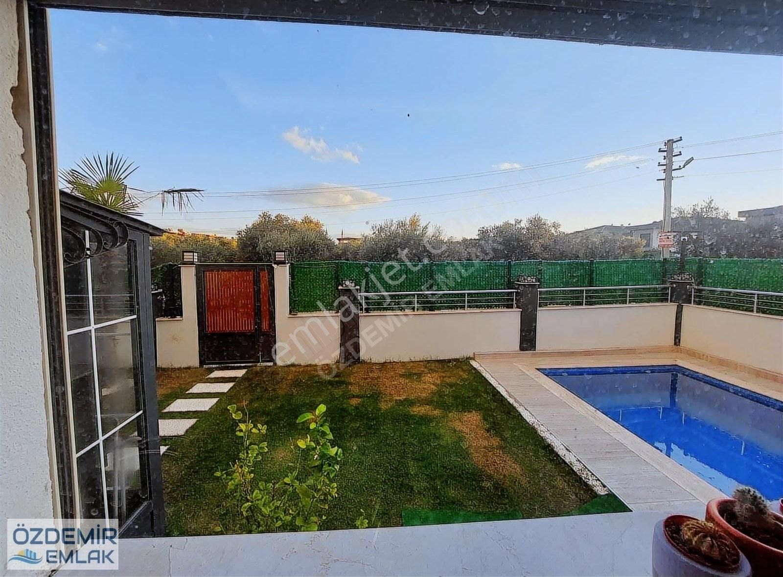 Kış Bahçeli Mustakil Havuzlu Kapalı Mutfak Doğalgazlı 3+1 Villa - Görsel 10