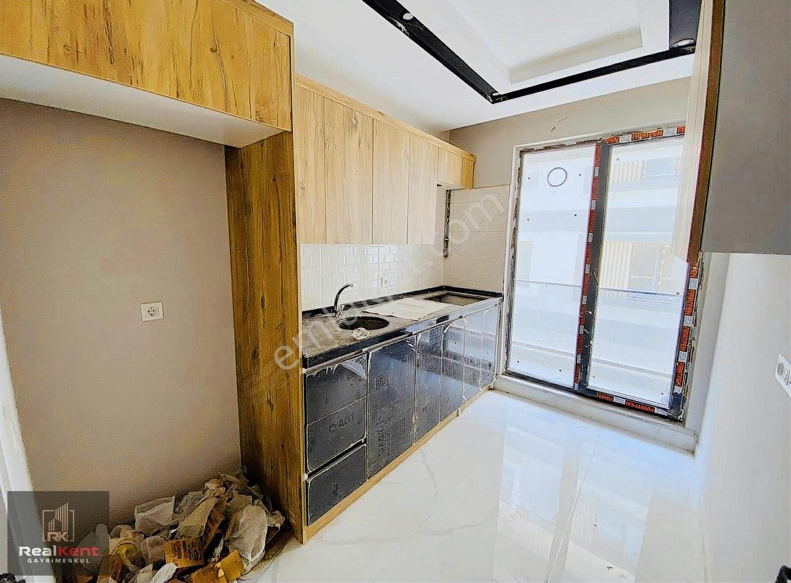 Realket'den Satılık Taşolukda Sıfır 2+1 Lüks Daire Net 80 Metre