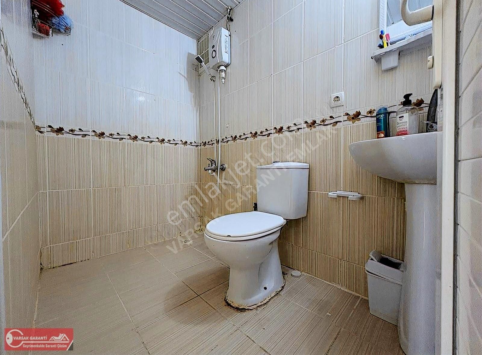 Varsak'ta 2+1 1.katta Bakımlı 90m2 Tramvaya 100m Mesafede - Görsel 4