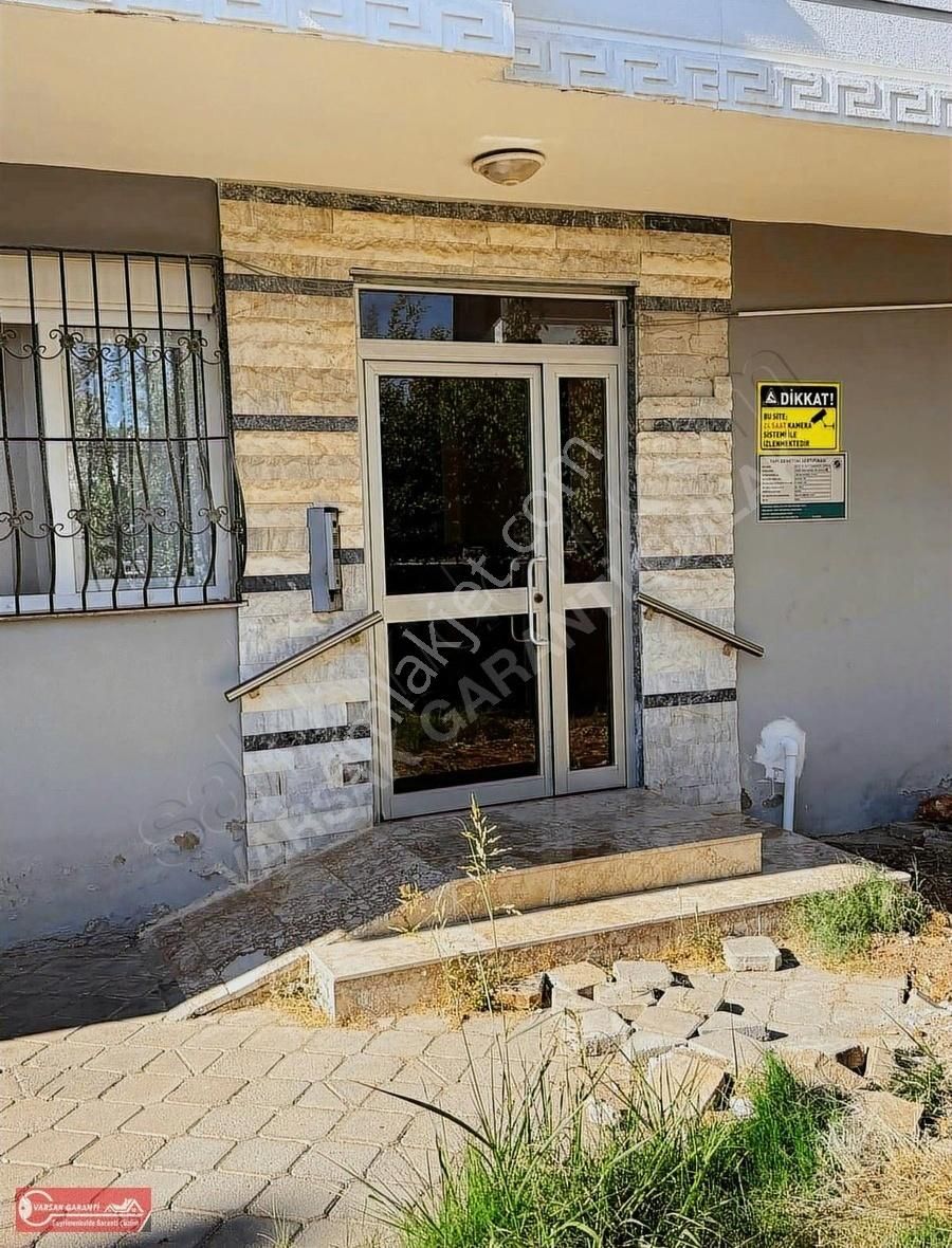 V.aydoğmuş 3+1 135m2 Havuzlu 2 Blok Site Süper Konumda - Görsel 2