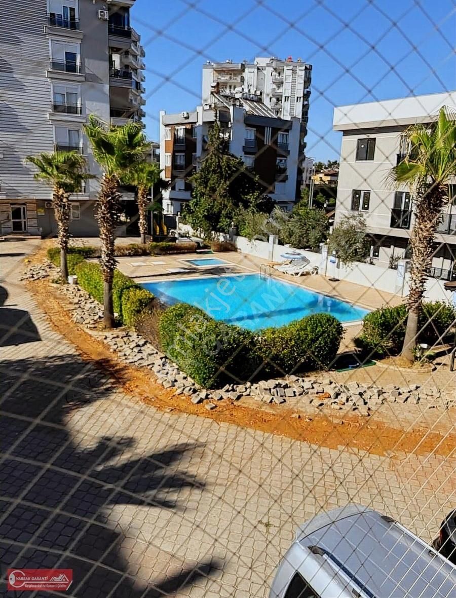 V.aydoğmuş 3+1 135m2 Havuzlu 2 Blok Site Süper Konumda - Görsel 4