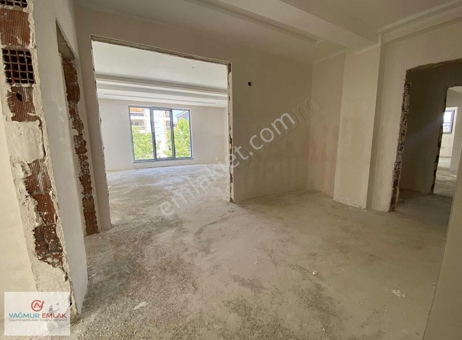 Yağmur Emlaktan Süperlüx Bulvar Cephe Bol Artılı 3+1 Sıfır Daire